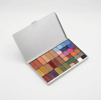 Moth Pro Magnetic Palette