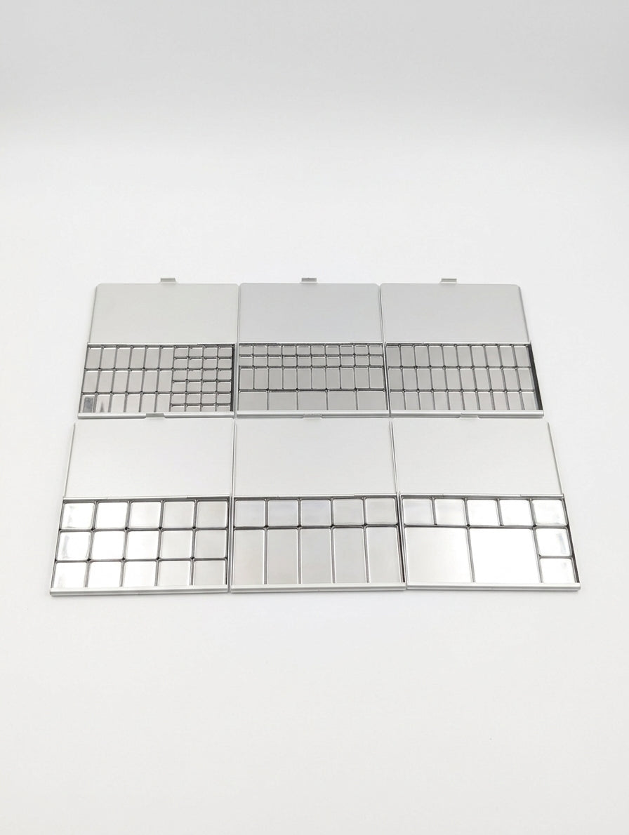 Moth Pro Magnetic Palette
