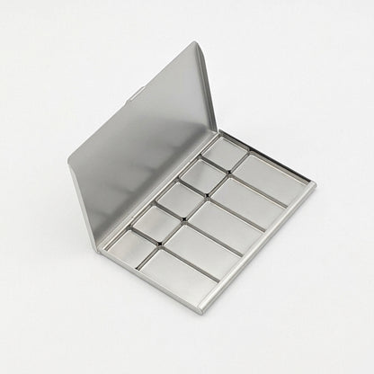 Moth Pro Magnetic Palette